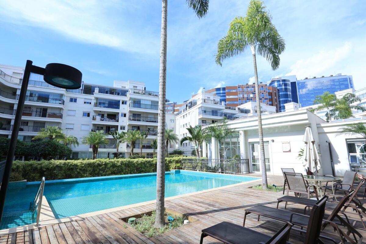 M4110 - Hosp Einsten E Morumbis Ac Garagem Piscina Apartamento *